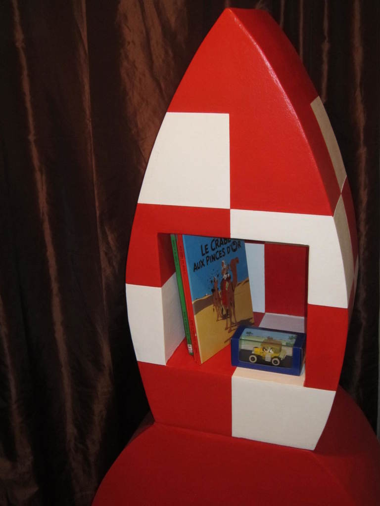 Fusee tintin en carton 